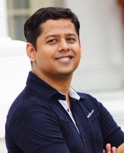 Dr. Sri Raghavan
