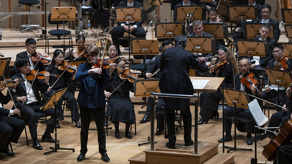 Ukrainian violinist Georgii Moroz wins the Singapore International Violin Competition 2026