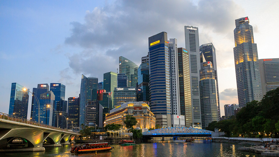 Can Singapore banks deliver the green promise?