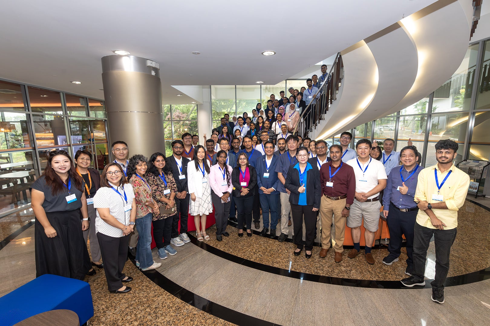 <h6> Group photo of all attendees at the MP Symposium 2025 </h6>