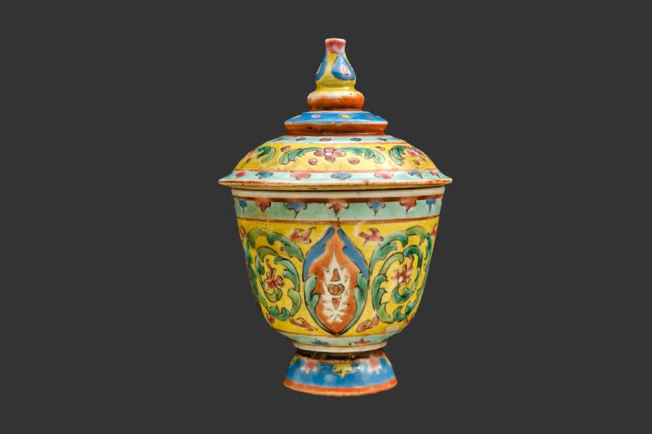 Cup with Cover 19-20 Cent Ceramic